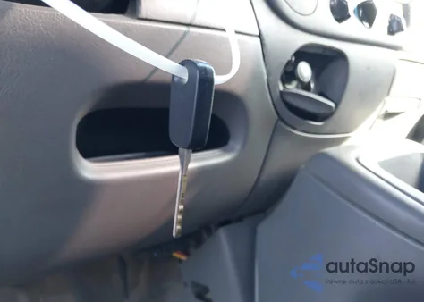 1999 Ford Expedition Eddie Bauer/Xlt from USA, damaged, VIN 1FMRU1766XLB85171